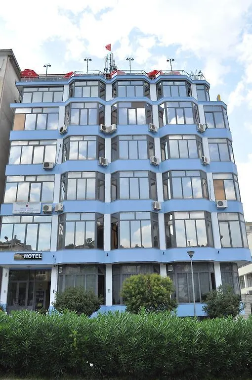 Hotel The First Gjirokastër