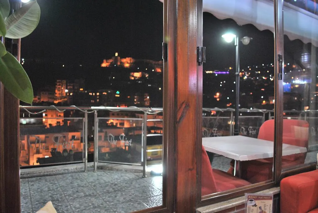 Hotel The First Gjirokastër