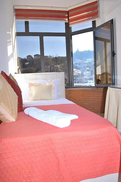 Hotel The First Gjirokastër