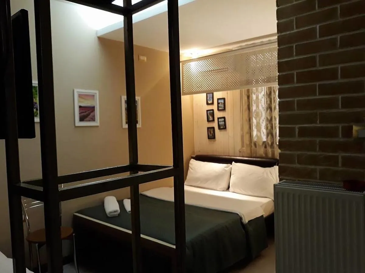 Hotel The First Gjirokastër
