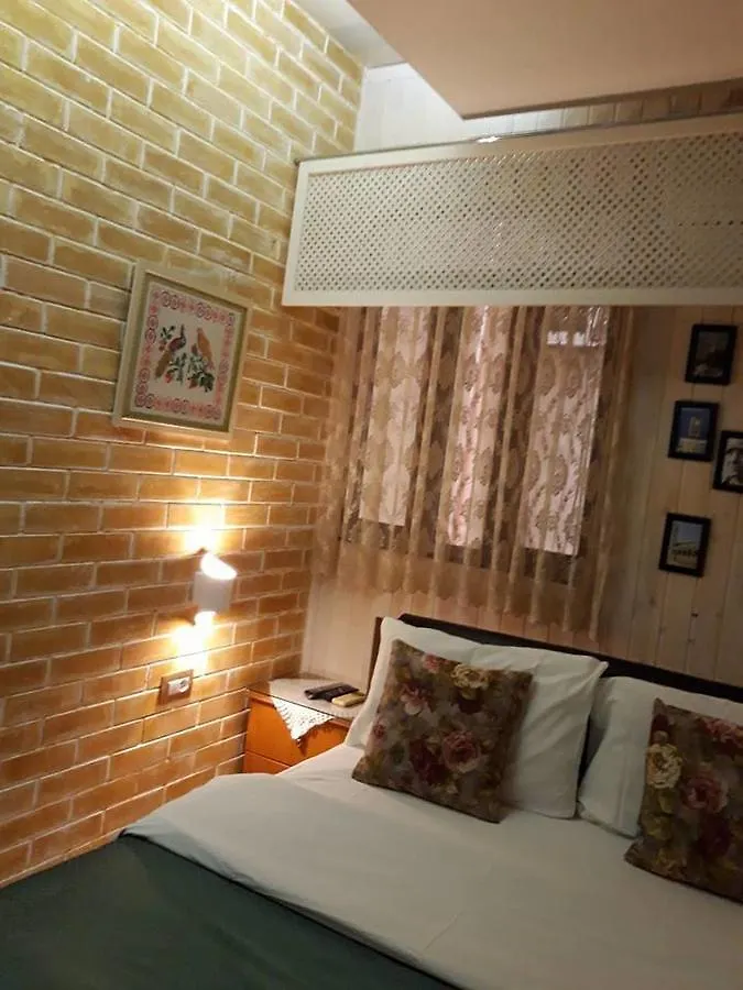 Hotel The First Gjirokastra